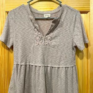 Womens short sleeve • baby doll blouse • size small • beige color